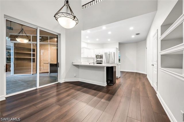 9736 Wilshire Lakes BLVD, Naples, FL 34109