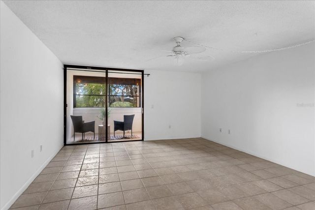 510 CRANES WAY 206, Altamonte Springs, FL 32701