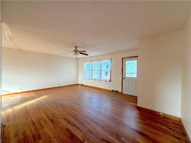 17787 Cantrell Road, Linwood, KS 66052