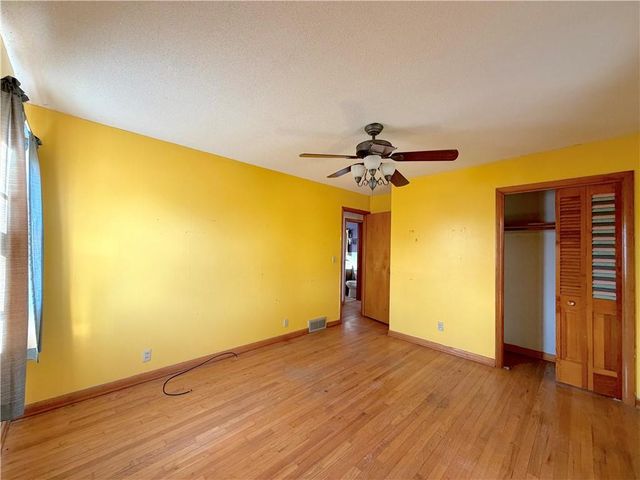 17787 Cantrell Road, Linwood, KS 66052