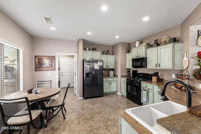 26109 W RUNION Drive, Buckeye, AZ 85396