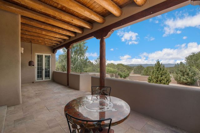 18 Calle San Acacia, Santa Fe, NM 87506