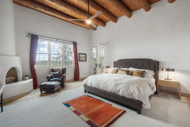 18 Calle San Acacia, Santa Fe, NM 87506