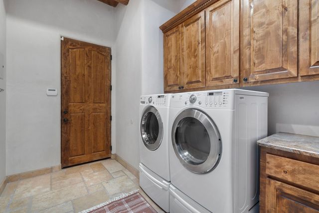 18 Calle San Acacia, Santa Fe, NM 87506