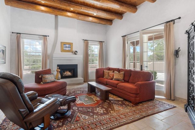 18 Calle San Acacia, Santa Fe, NM 87506