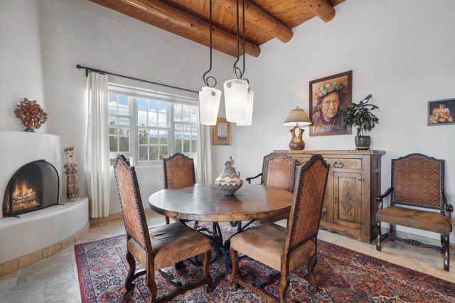 18 Calle San Acacia, Santa Fe, NM 87506