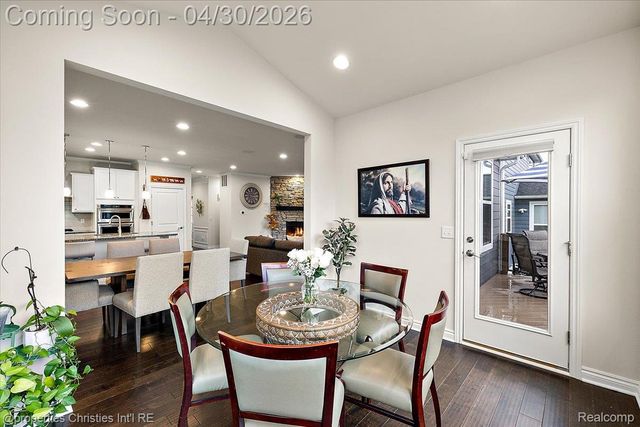 31035 Tremont Lane, Beverly Hills Village, MI 48025