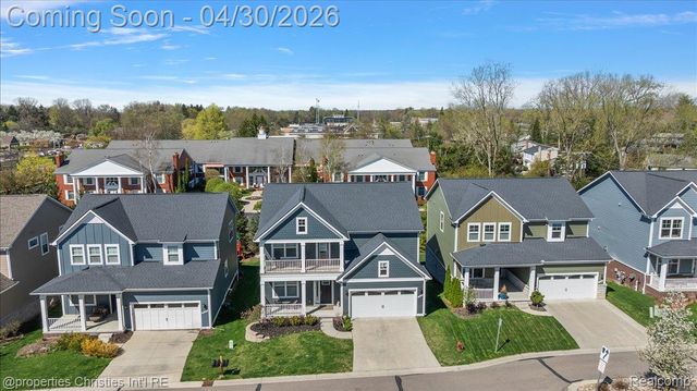 31035 Tremont Lane, Beverly Hills Village, MI 48025