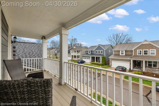 31035 Tremont Lane, Beverly Hills Village, MI 48025