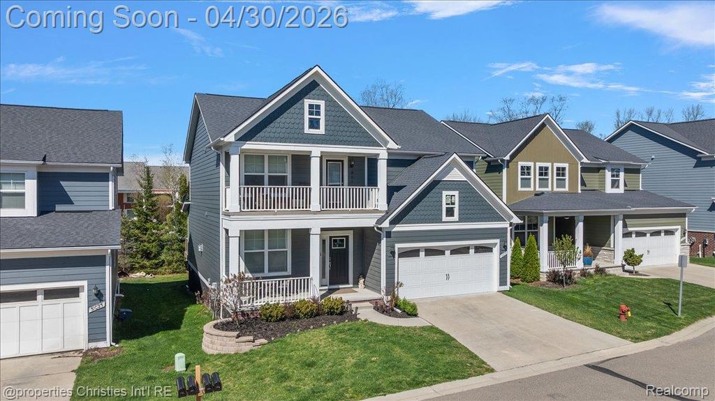 31035 Tremont Lane, Beverly Hills Village, MI 48025
