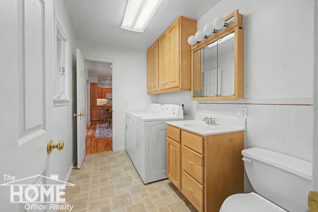 983 Krust Drive, Owosso, MI 48867