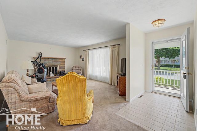 983 Krust Drive, Owosso, MI 48867