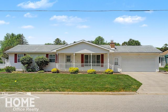 983 Krust Drive, Owosso, MI 48867