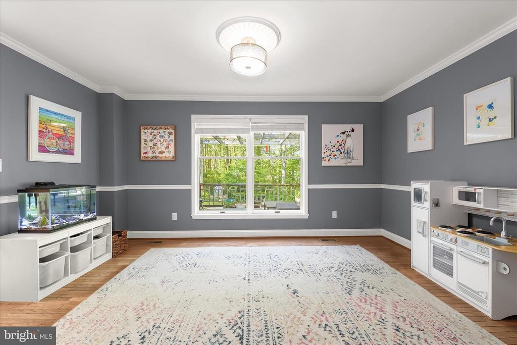 Image 17 of property listing at 625 SIDELING CT, Sykesville, MD 21784