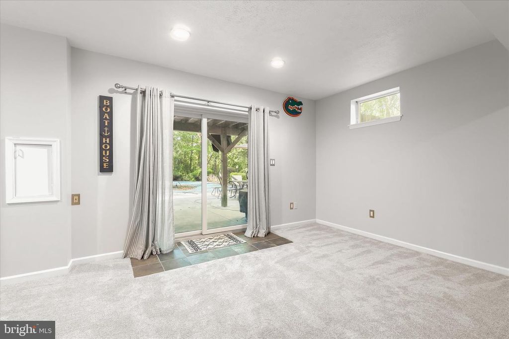 Image 44 of property listing at 625 SIDELING CT, Sykesville, MD 21784