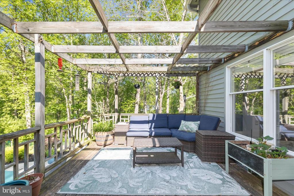 Image 52 of property listing at 625 SIDELING CT, Sykesville, MD 21784