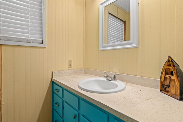 2408 Blairs Landing, Karnack, TX 75670