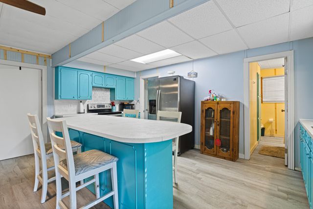 2408 Blairs Landing, Karnack, TX 75670