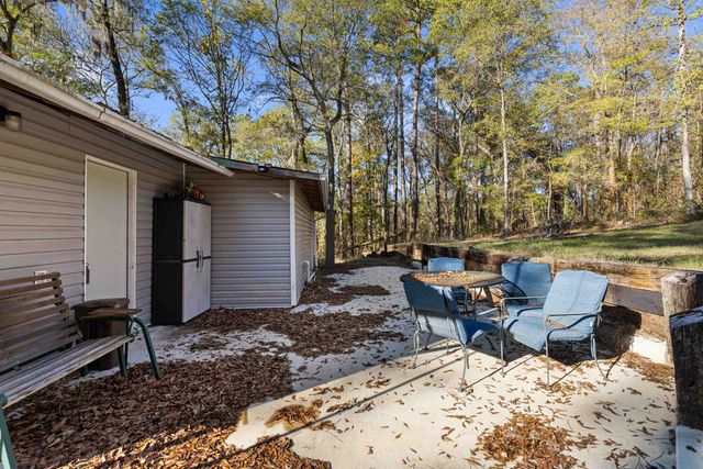 2408 Blairs Landing, Karnack, TX 75670