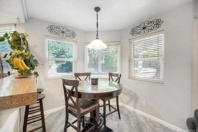 275 Royal Glen Drive, Fallbrook, CA 92028