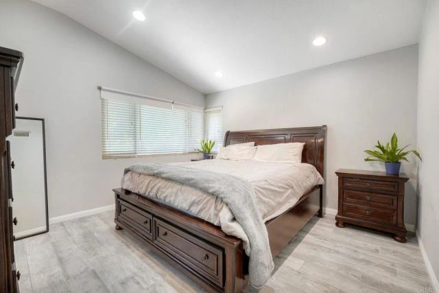 275 Royal Glen Drive, Fallbrook, CA 92028