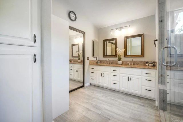 275 Royal Glen Drive, Fallbrook, CA 92028