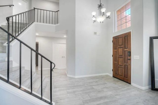 275 Royal Glen Drive, Fallbrook, CA 92028