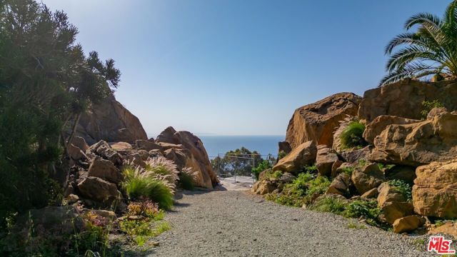 20520 Pinnacle Way, Malibu, CA 90265