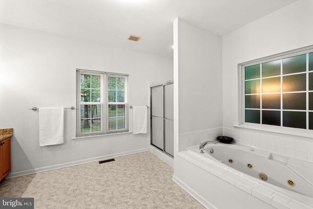 126 YORKTOWN BLVD, Locust Grove, VA 22508