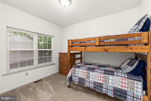 126 YORKTOWN BLVD, Locust Grove, VA 22508