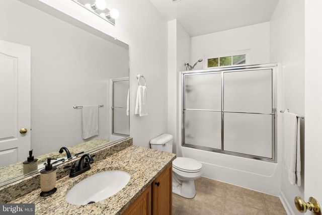126 YORKTOWN BLVD, Locust Grove, VA 22508