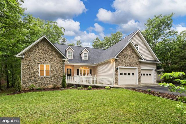 126 YORKTOWN BLVD, Locust Grove, VA 22508