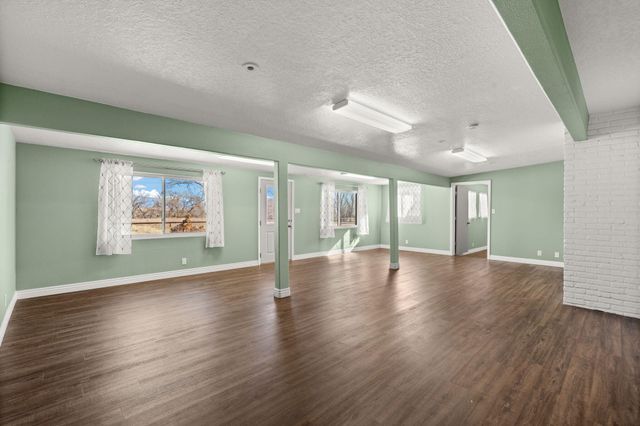 1500 N Mesa Road, Belen, NM 87002