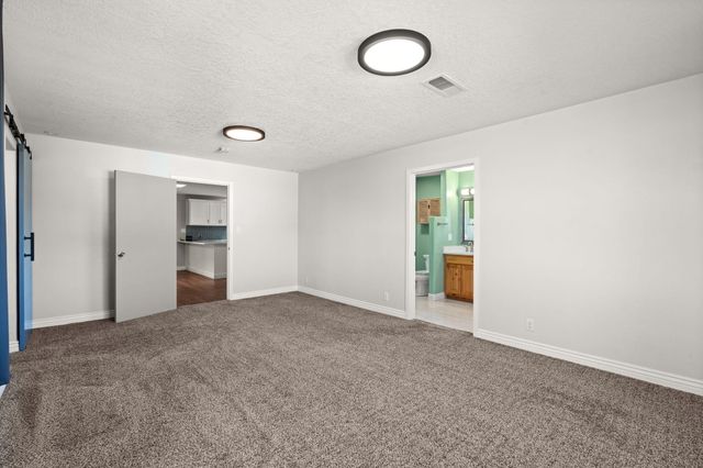 1500 N Mesa Road, Belen, NM 87002