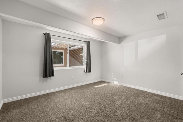 1500 N Mesa Road, Belen, NM 87002