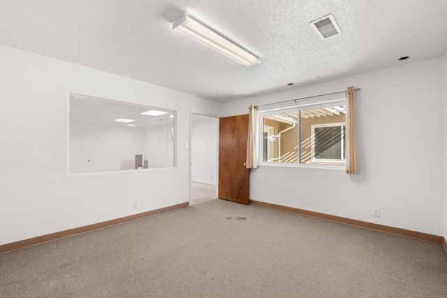 1500 N Mesa Road, Belen, NM 87002