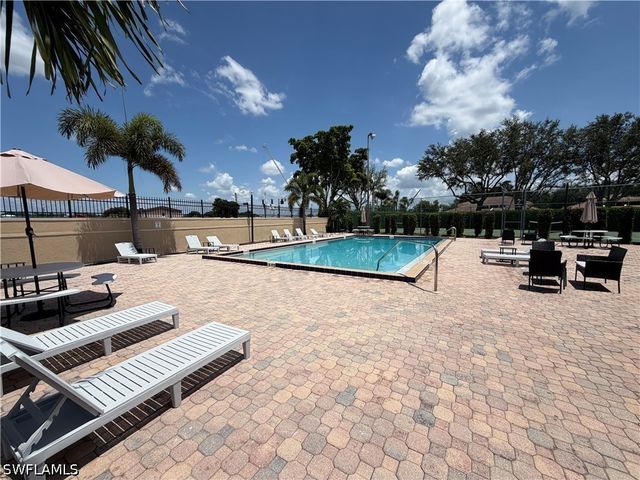 5325 Summerlin RD 2513, Fort Myers, FL 33919