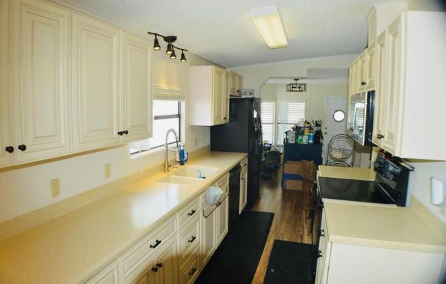 6554 Us-441, Okeechobee, FL 34974