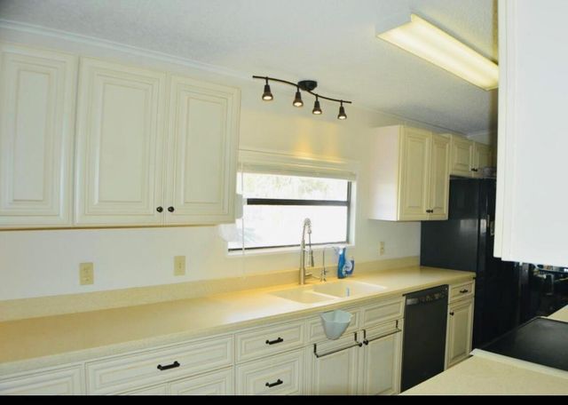 6554 Us-441, Okeechobee, FL 34974