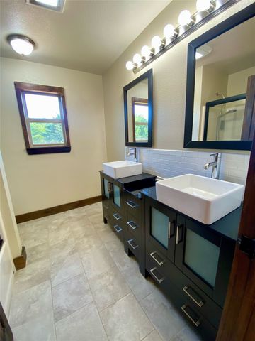 405 County Road 1264, Whitesboro, TX 76273