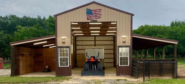 405 County Road 1264, Whitesboro, TX 76273