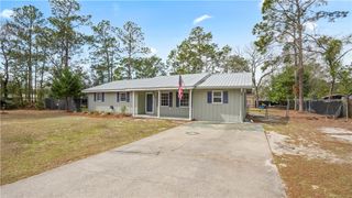 766 Oak Villa Drive, Jesup, GA 31546