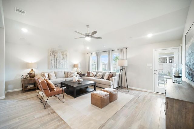 2031 Forest Stream Way, Conroe, TX 77304