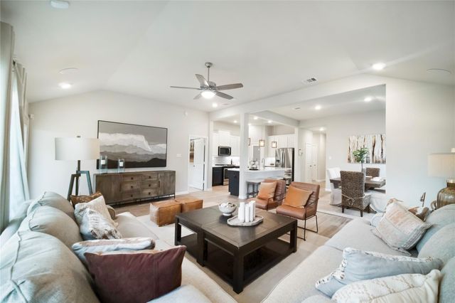 2031 Forest Stream Way, Conroe, TX 77304