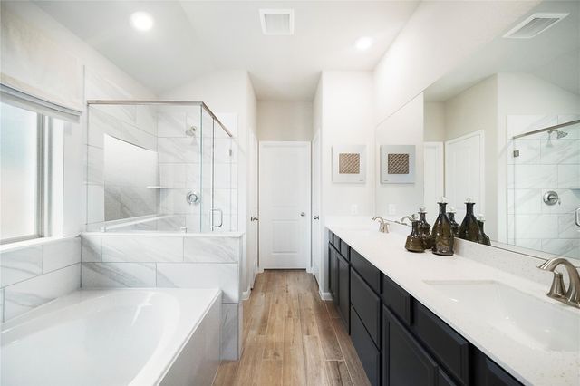 2031 Forest Stream Way, Conroe, TX 77304