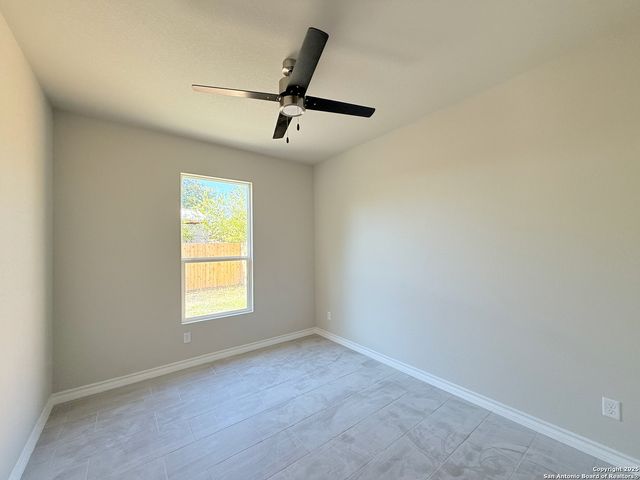 411 Moselle, San Antonio, TX 78237