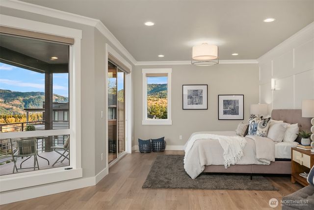 508 Glacier Peak Drive NW, Issaquah, WA 98027