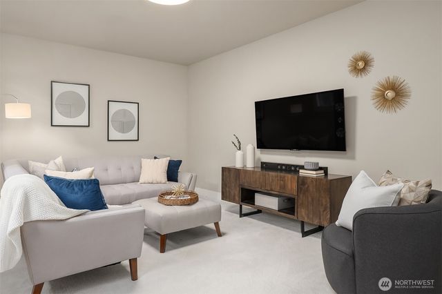 508 Glacier Peak Drive NW, Issaquah, WA 98027