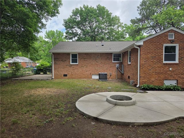 5517 Orcutt Ln, Richmond, VA 23224