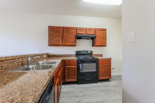 5814 Northern Oak Street, Houston, TX 77016